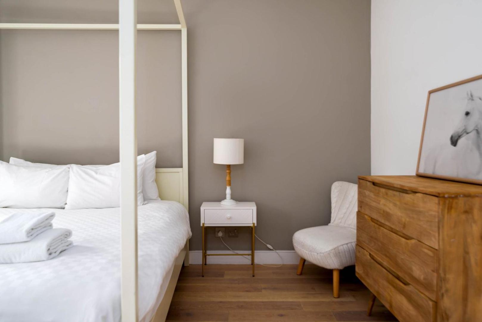 Guestready - Top Floor West Kensington Home Londra Dış mekan fotoğraf